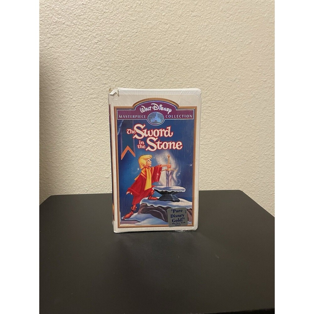 Walt Disney The Sword in The Stone VHS (Tape New & Sealed)